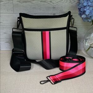 HAUTE SHORE Jeri Crossbody Bag